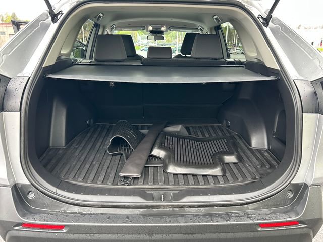 Used 2023 Toyota RAV4 XLE AWD/4WD image 24