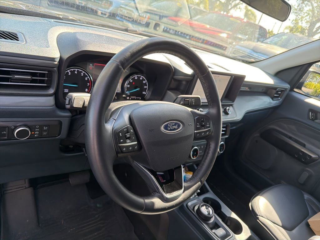 Used 2024 Ford Maverick Lariat w/ Black Appearance Package image 9