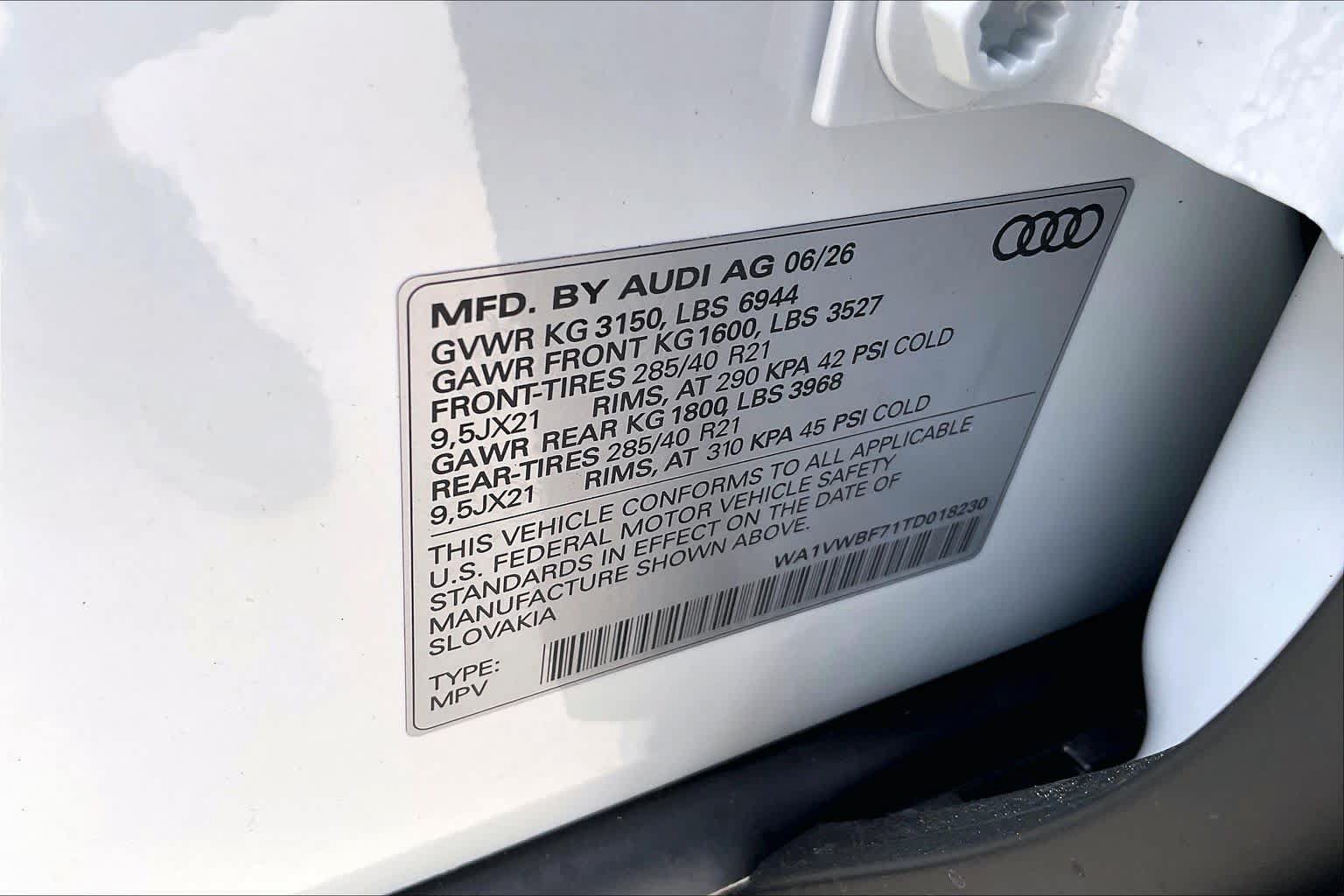 New 2026 Audi SQ7 Prestige AWD/4WD image 20