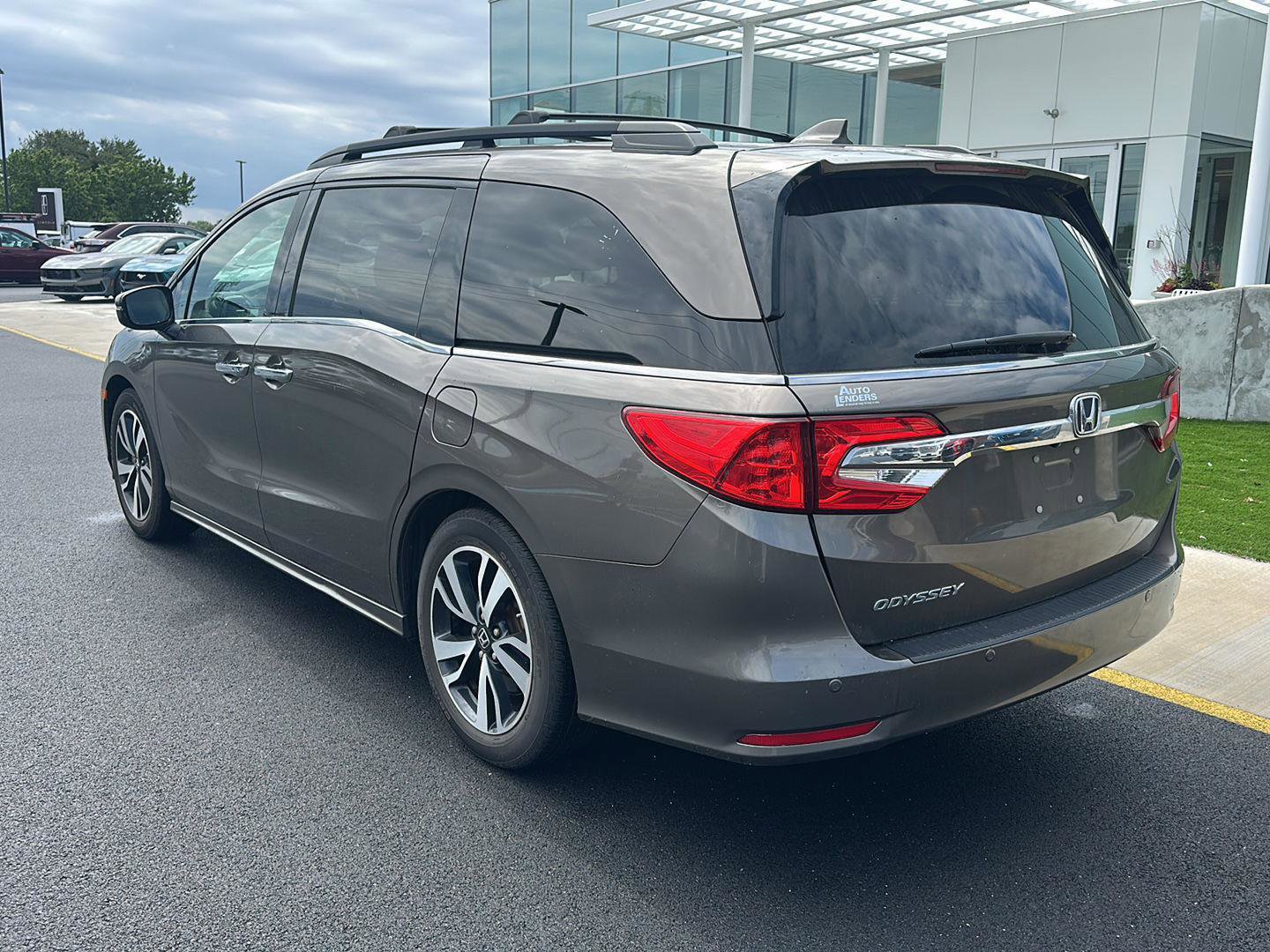 Used 2019 Honda Odyssey Elite image 7