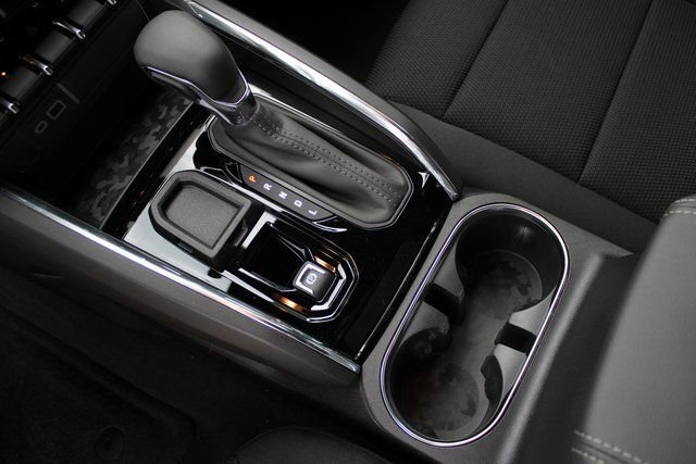 New 2026 GMC Canyon Elevation w/ Convenience Package image 26