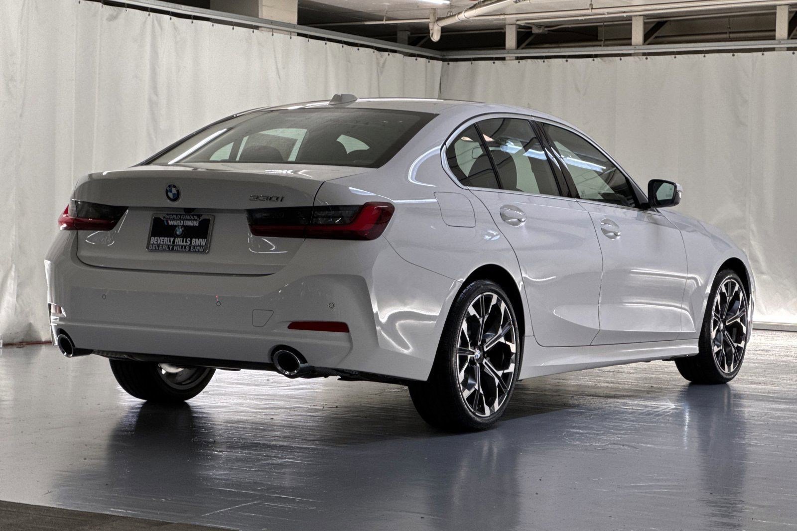 New 2026 BMW 330i Sedan w/ Premium Package image 9