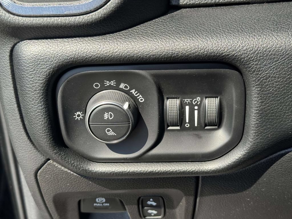 Used 2022 RAM 1500 Rebel w/ Rebel Level 2 Equipment Group AWD/4WD image 28