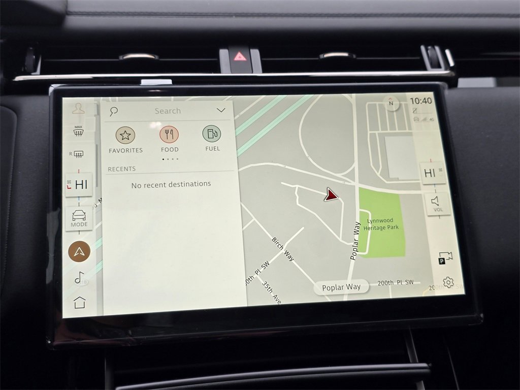 New 2026 Land Rover Range Rover Velar Dynamic SE image 13