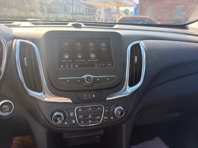 Used 2024 Chevrolet Equinox LT FWD image 11