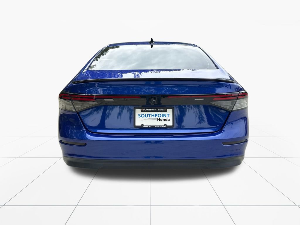 Used 2023 Honda Accord Sport image 7
