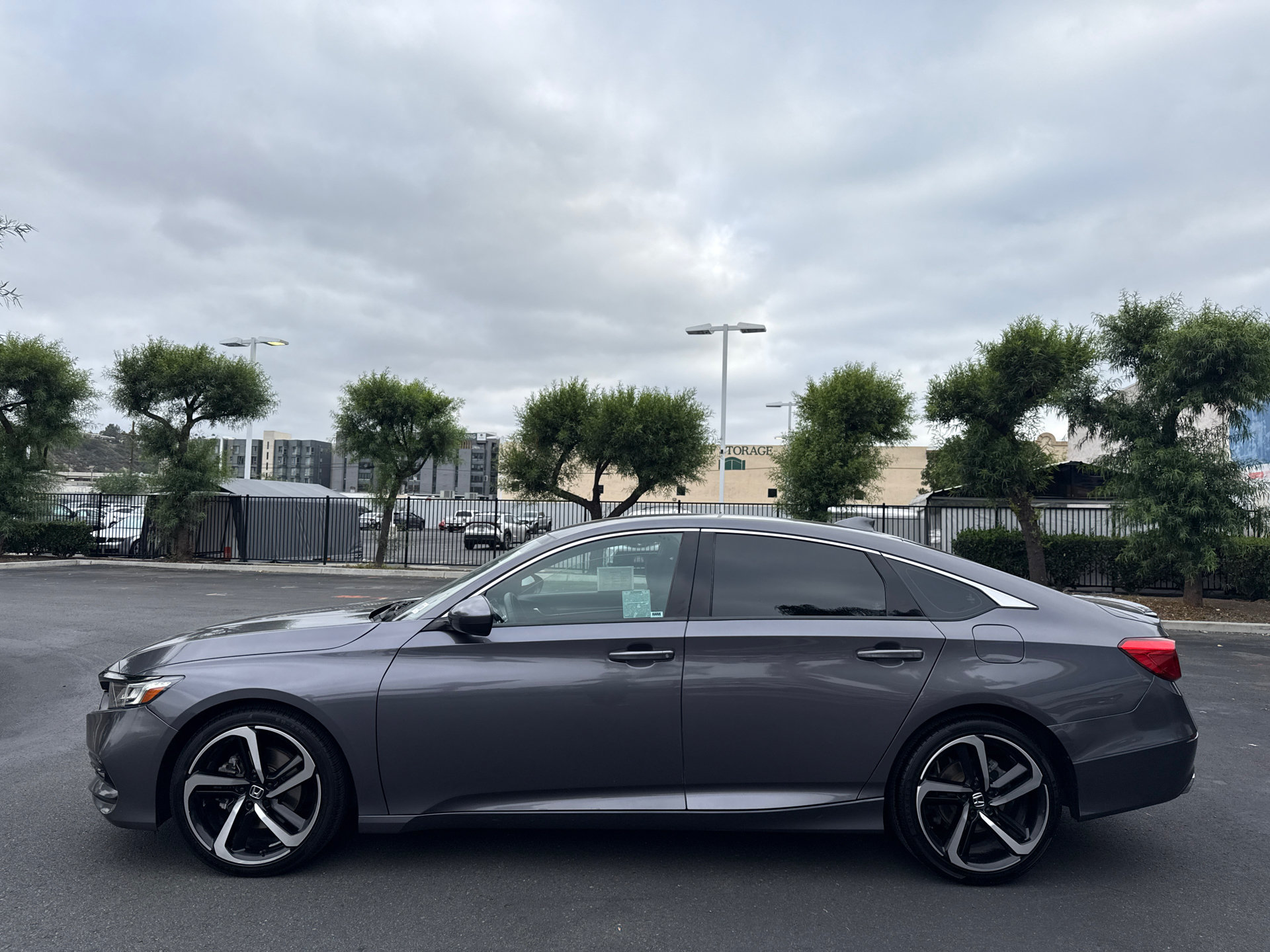 Used 2020 Honda Accord Sport image 4