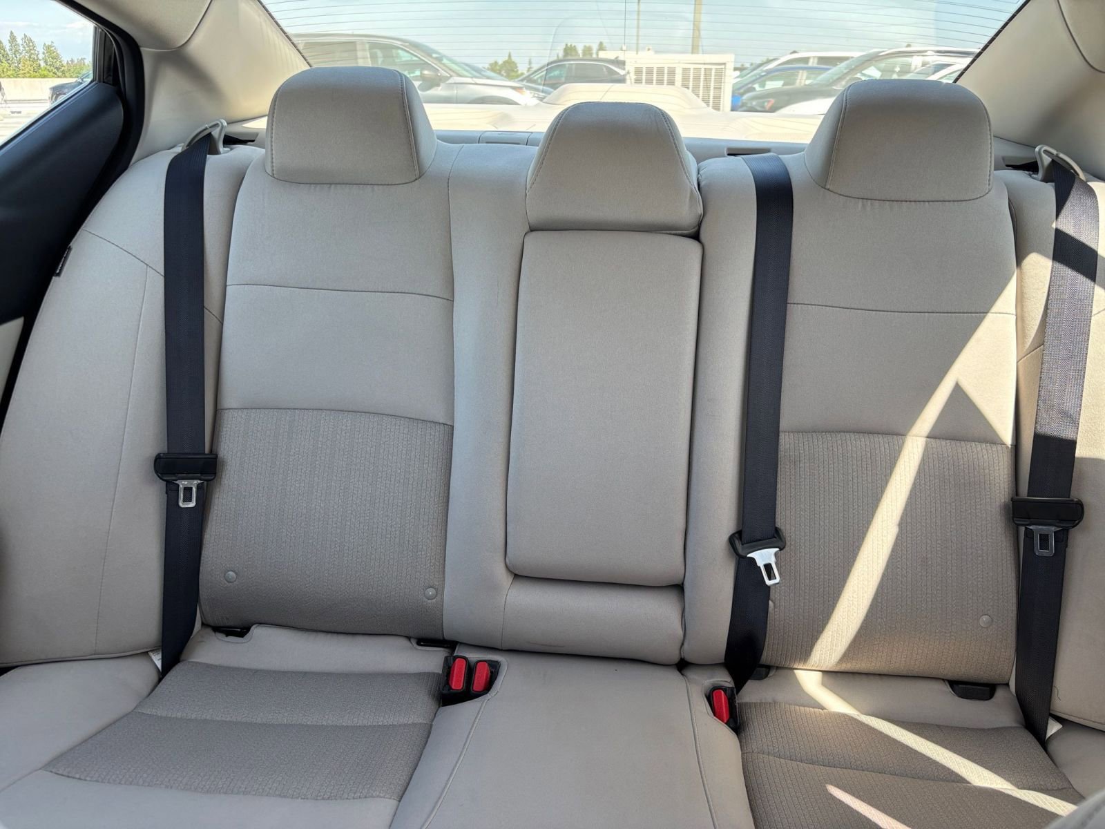 Used 2025 Nissan Altima 2.5 SV image 37