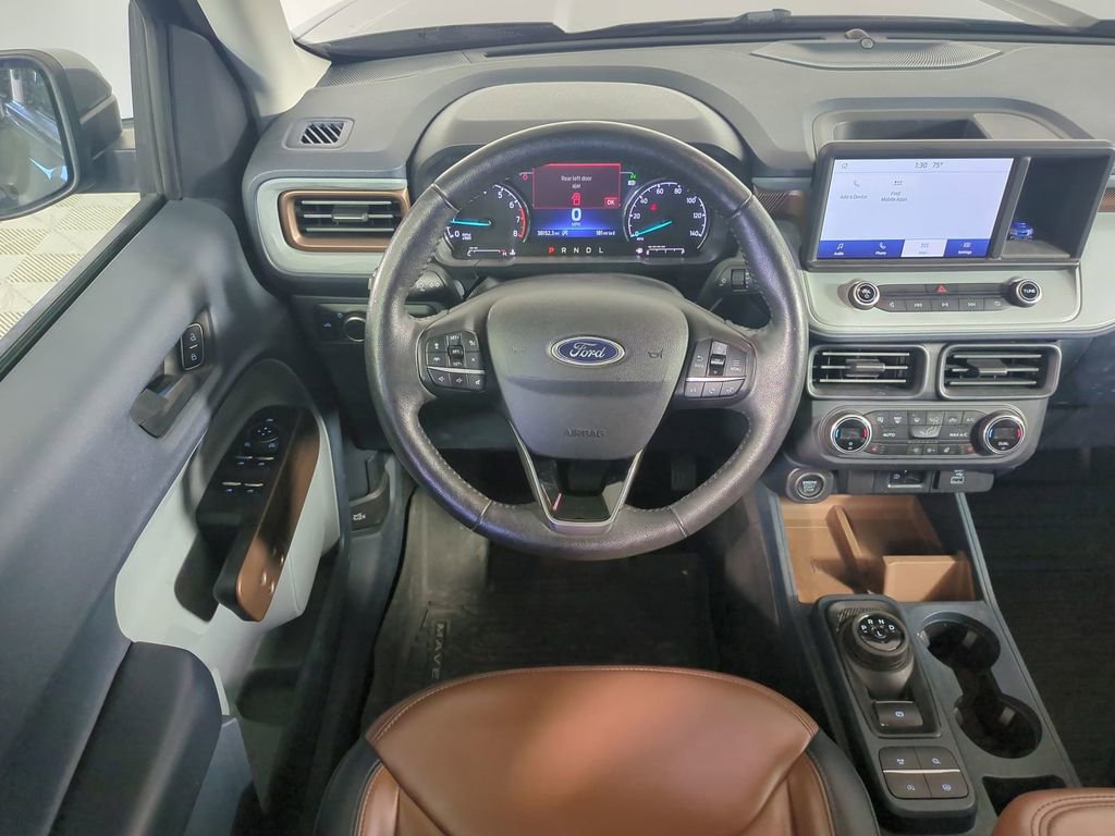 Used 2022 Ford Maverick Lariat w/ Lariat Luxury Package image 18