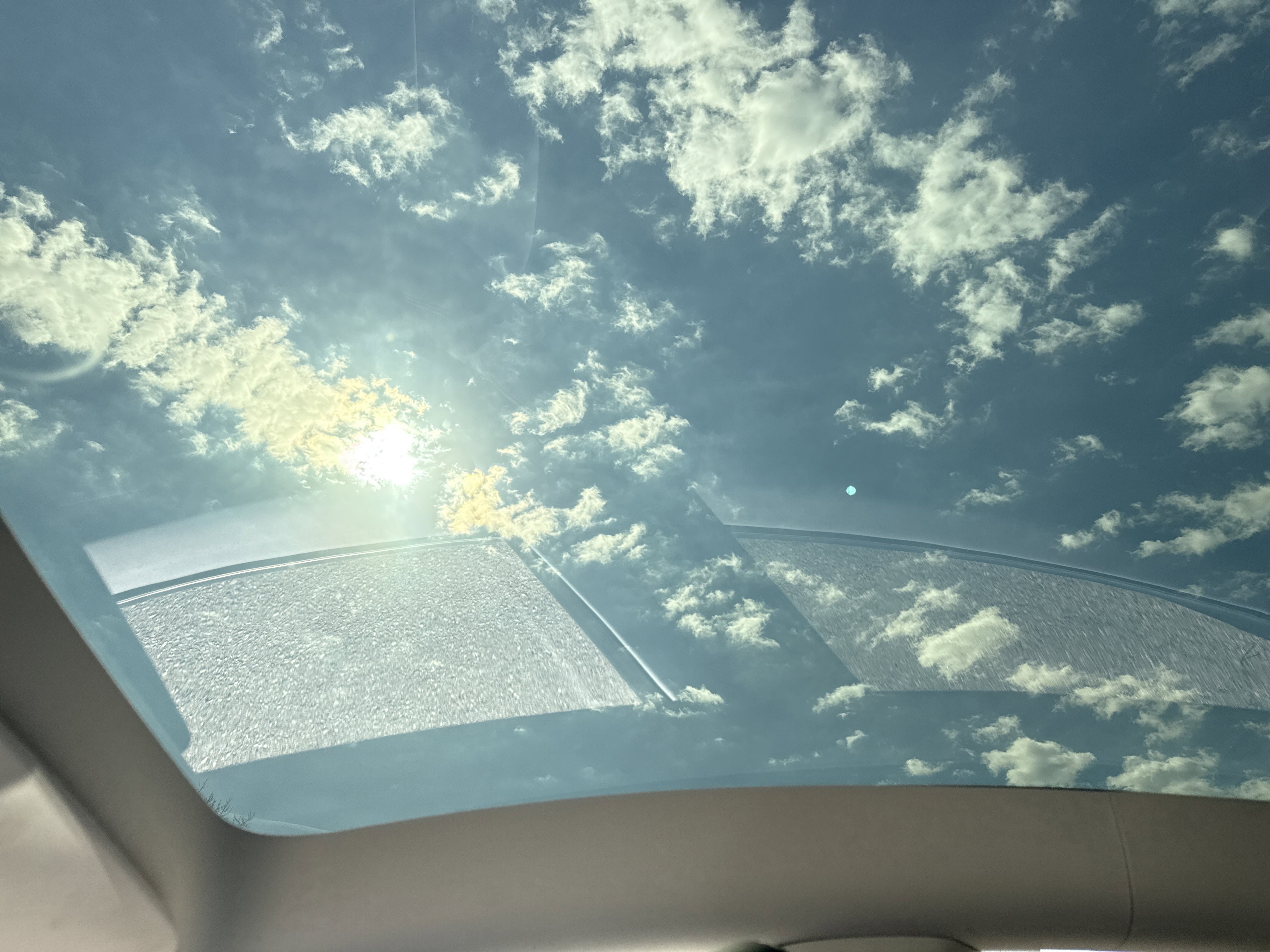 Used 2024 Tesla Model Y Long Range image 4