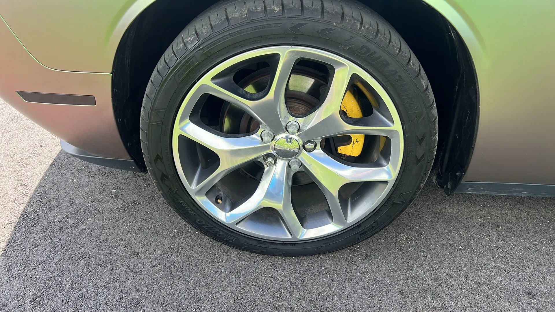 Used 2015 Dodge Challenger SXT Plus RWD image 23