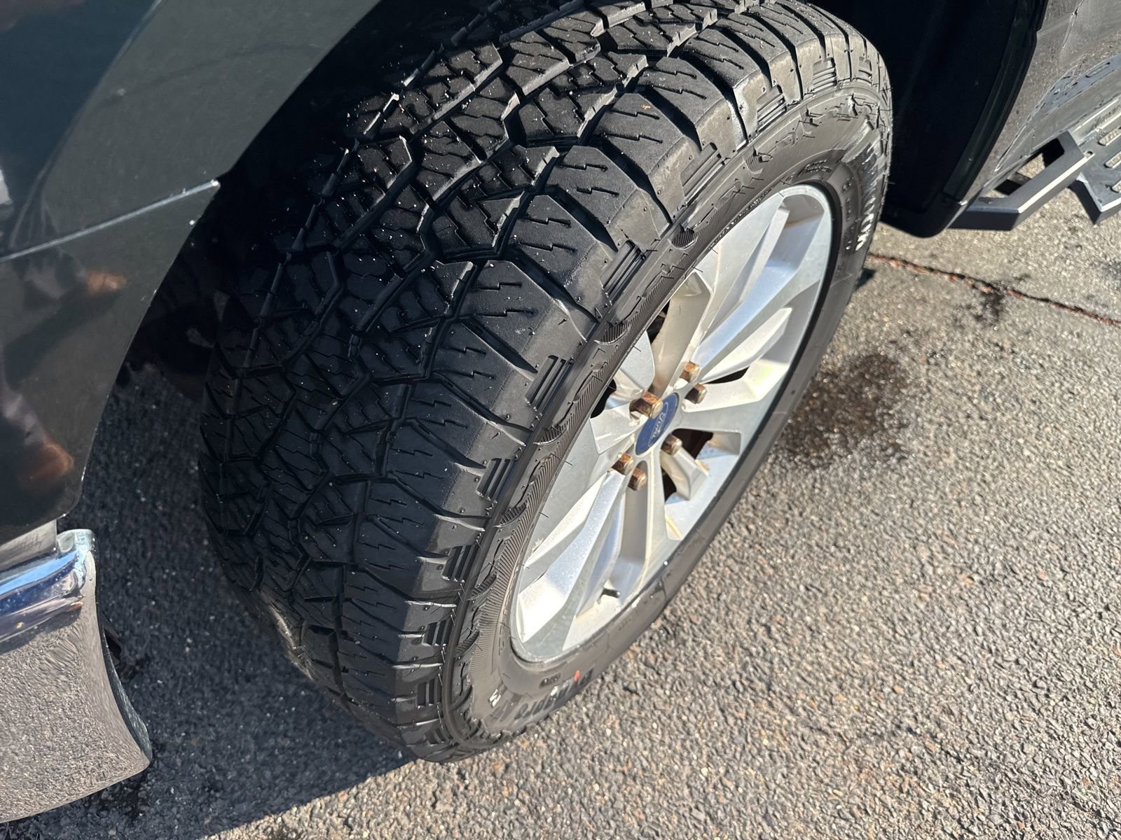 Used 2016 Ford F150 XL w/ Equipment Group 101A Mid image 2