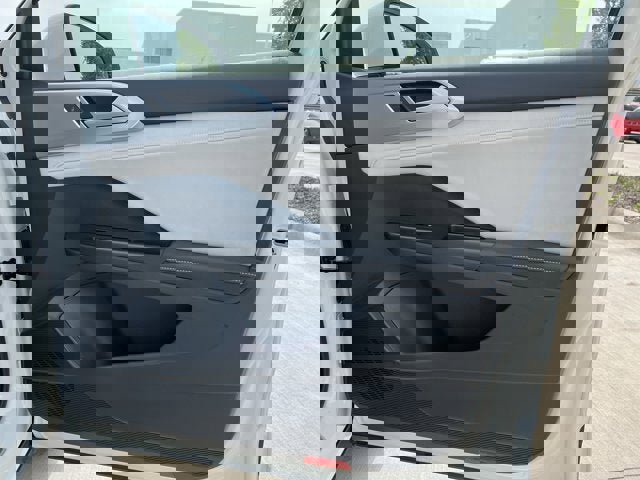 New 2025 Volkswagen Taos S image 20