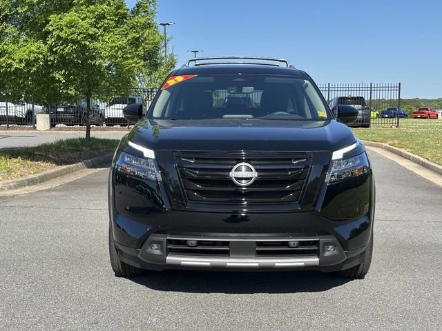 Certified 2025 Nissan Pathfinder SL w/ Black Appearance Package image 2