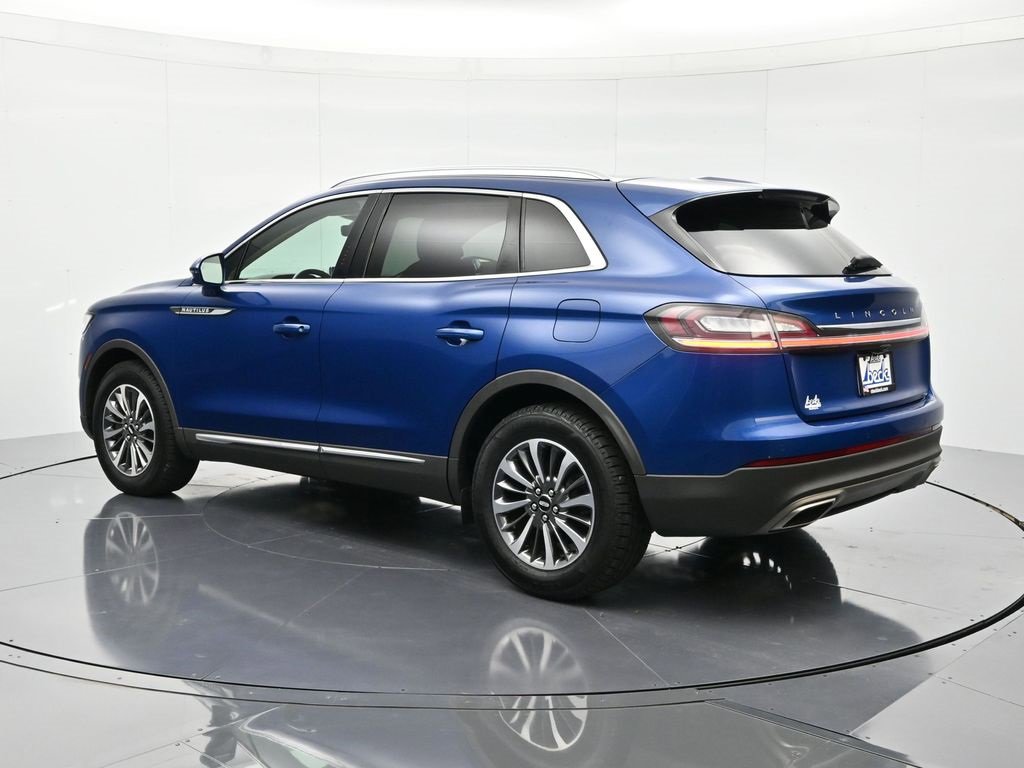 Used 2021 Lincoln Nautilus FWD w/ Equipment Group 101A image 8