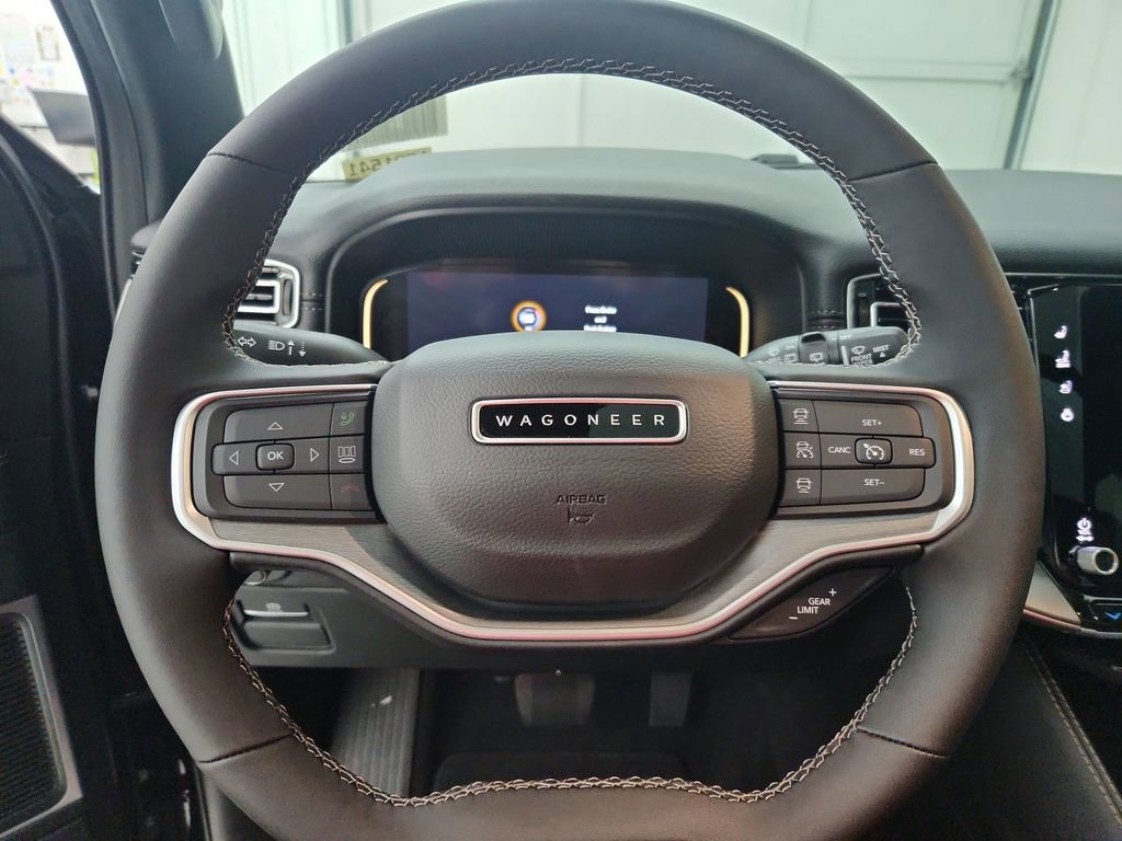 New 2025 Jeep Wagoneer L Series II image 22