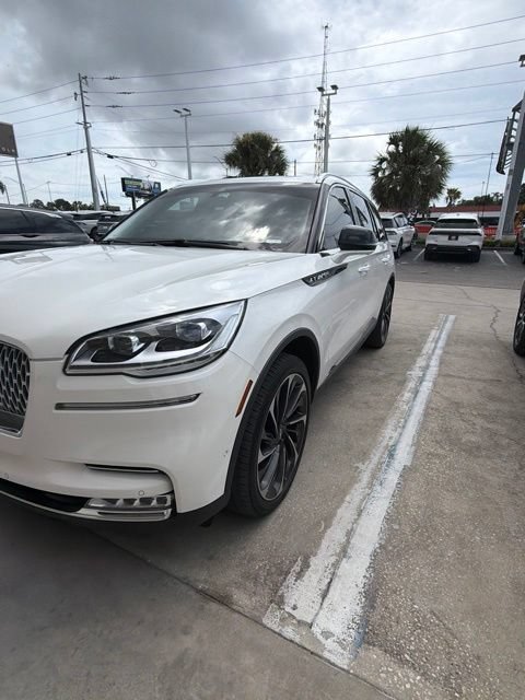 Certified 2020 Lincoln Aviator Reserve w/ Equipment Group 202A AWD/4WD image 15