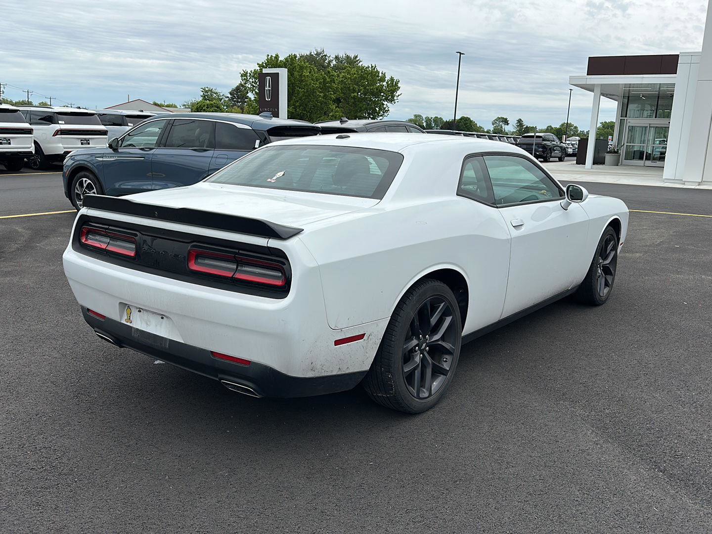 Used 2023 Dodge Challenger SXT w/ Blacktop Package RWD image 6