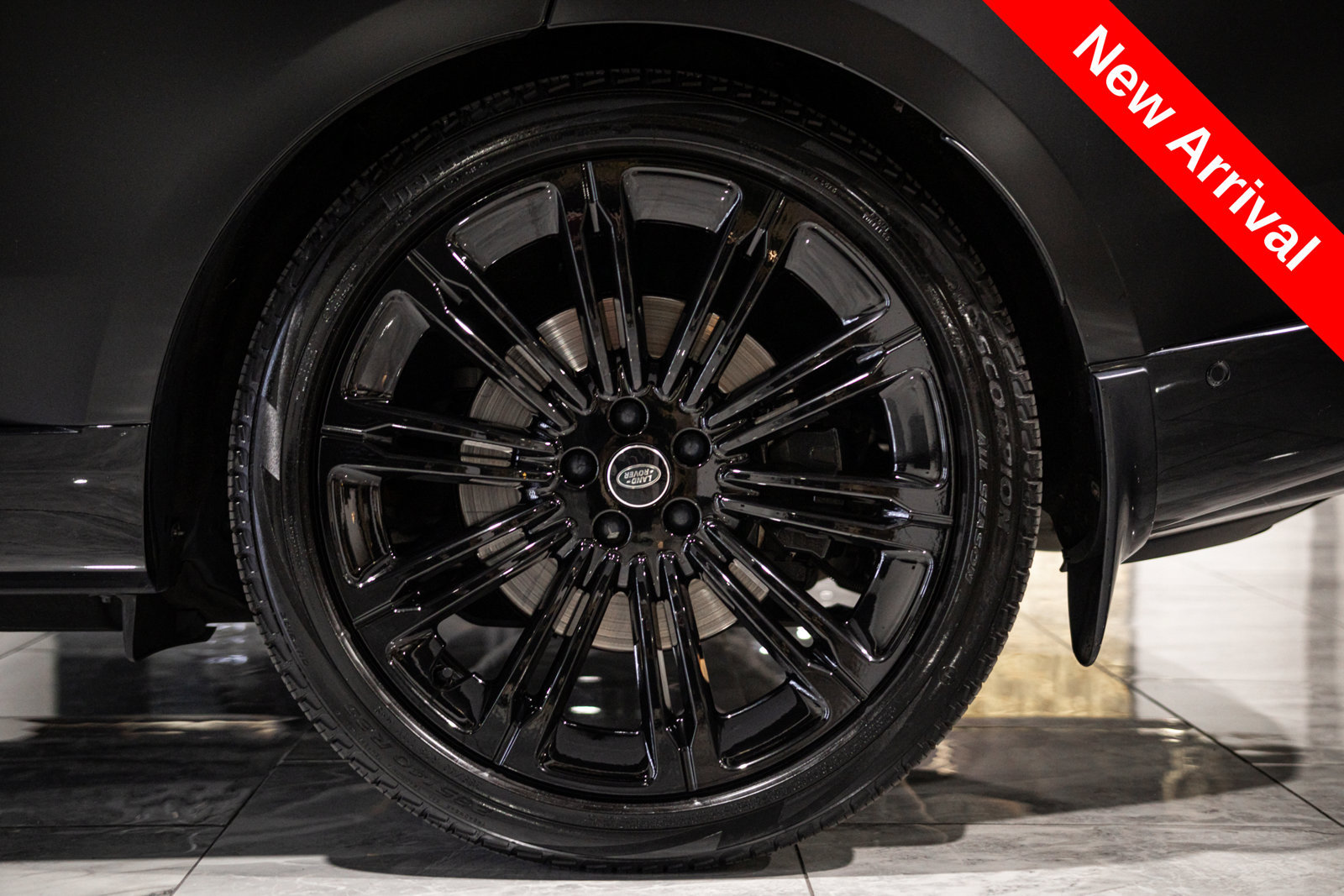 Used 2023 Land Rover Range Rover Long Wheelbase SE AWD/4WD image 34