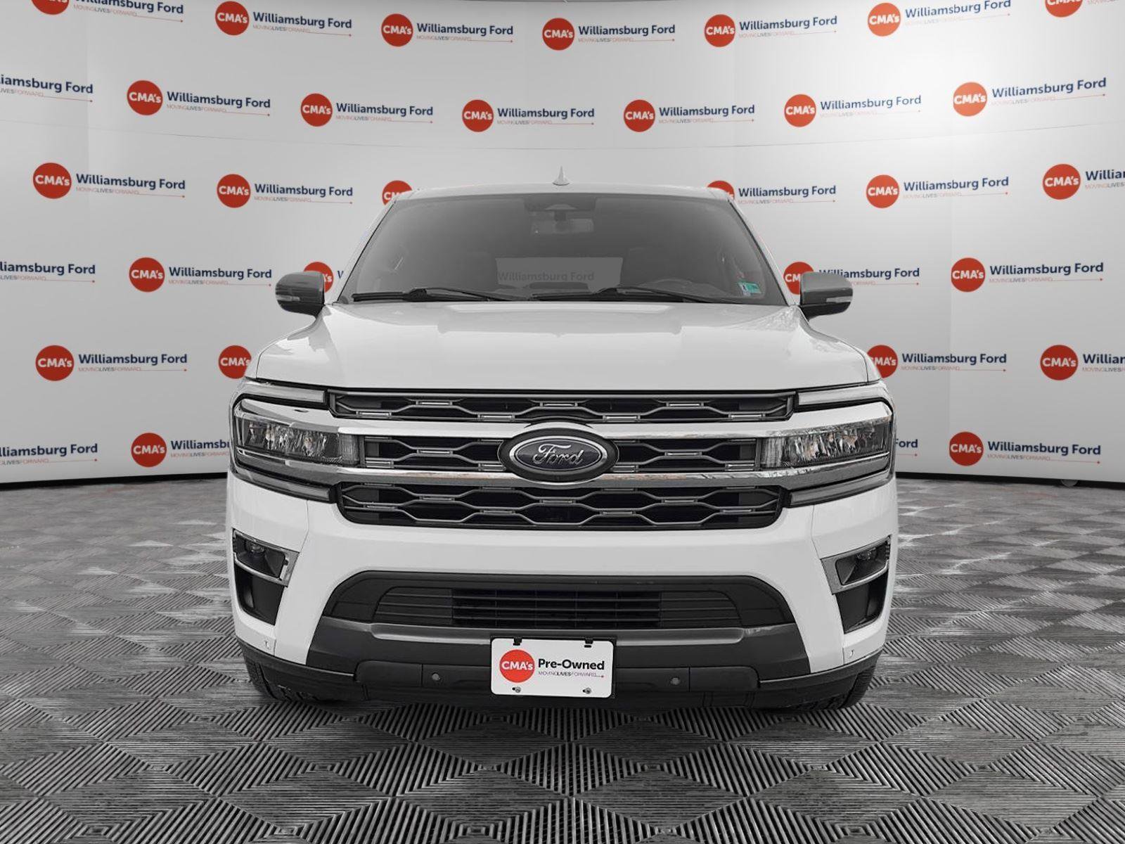 Used 2024 Ford Expedition Max King Ranch image 2