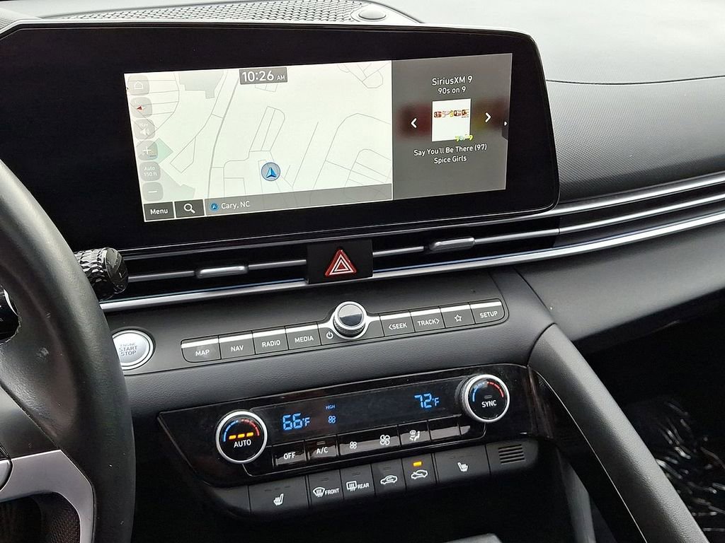 Used 2024 Hyundai Elantra Limited image 14