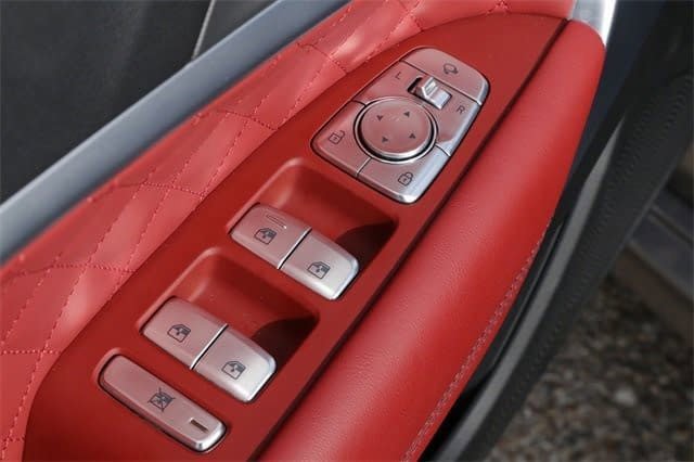 Used 2025 Genesis G70 3.3T Advanced w/ Sport Prestige Package image 22