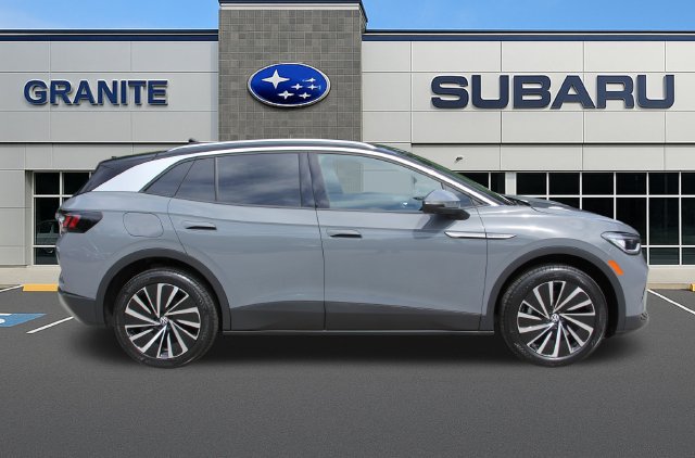 Used 2023 Volkswagen ID.4 Pro S Plus AWD/4WD image 12