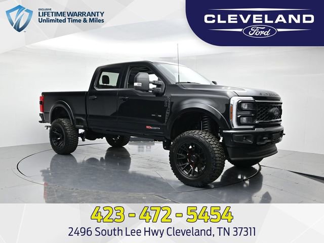 New 2025 Ford F250 XLT w/ Black Appearance Package