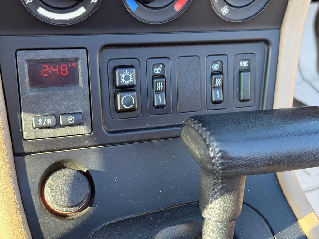 Used 1996 BMW Z3 1.9 image 15