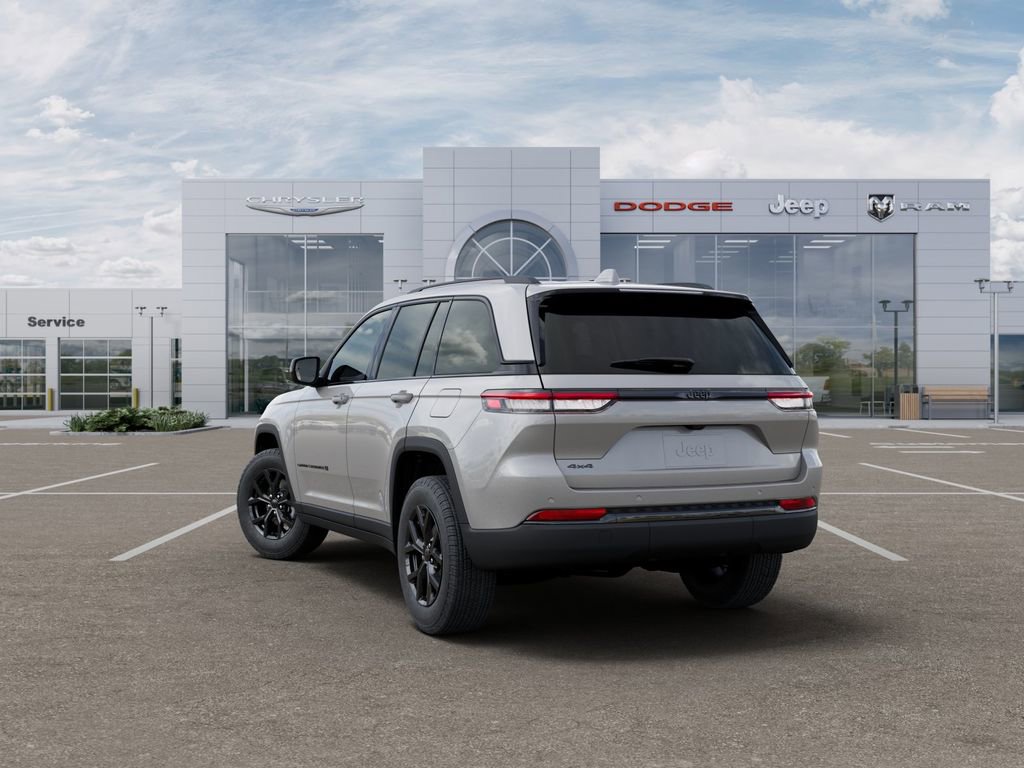 New 2025 Jeep Grand Cherokee Altitude image 3