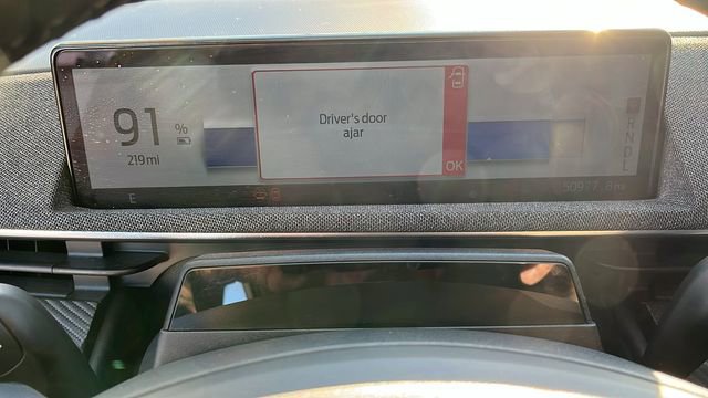 Used 2023 Ford Mustang Mach-E Premium image 6