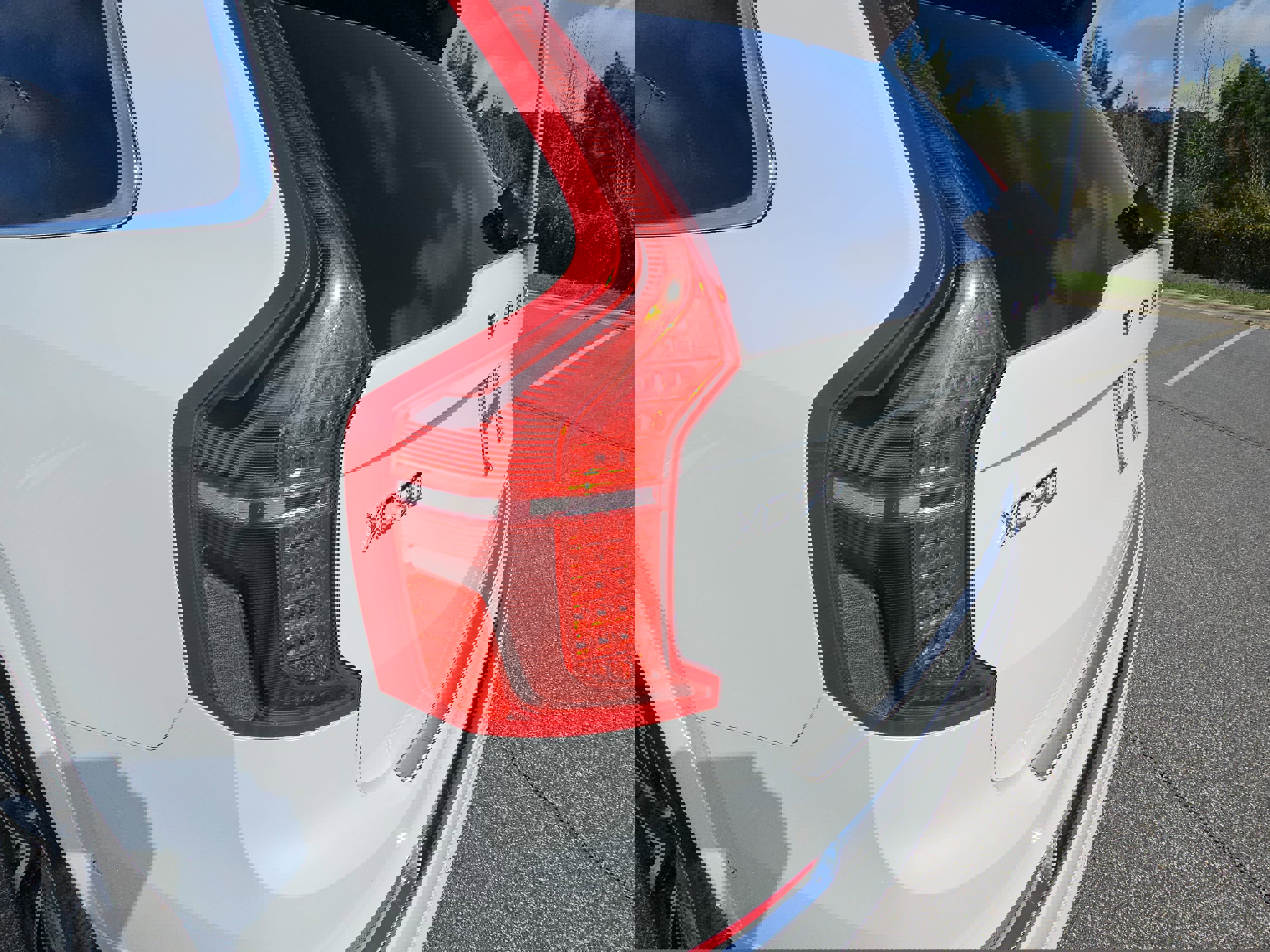 Used 2024 Volvo XC90 B6 Plus w/ Protection Package Premier image 34