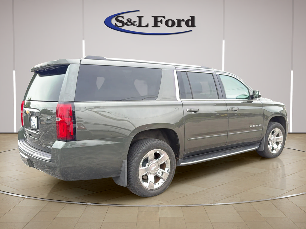 Used 2019 Chevrolet Suburban Premier AWD/4WD image 8