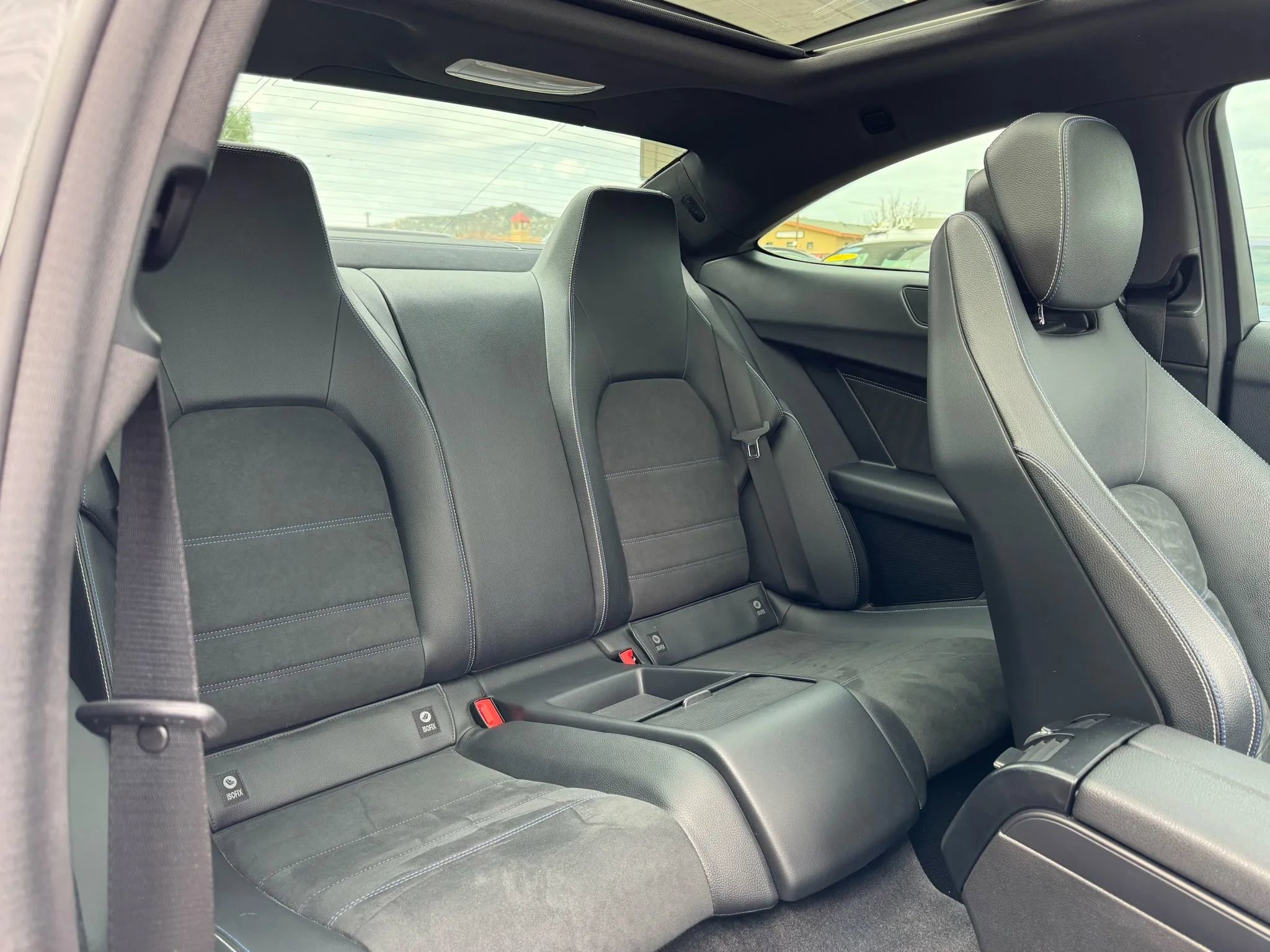 Used 2015 Mercedes-Benz C 250 Coupe image 30
