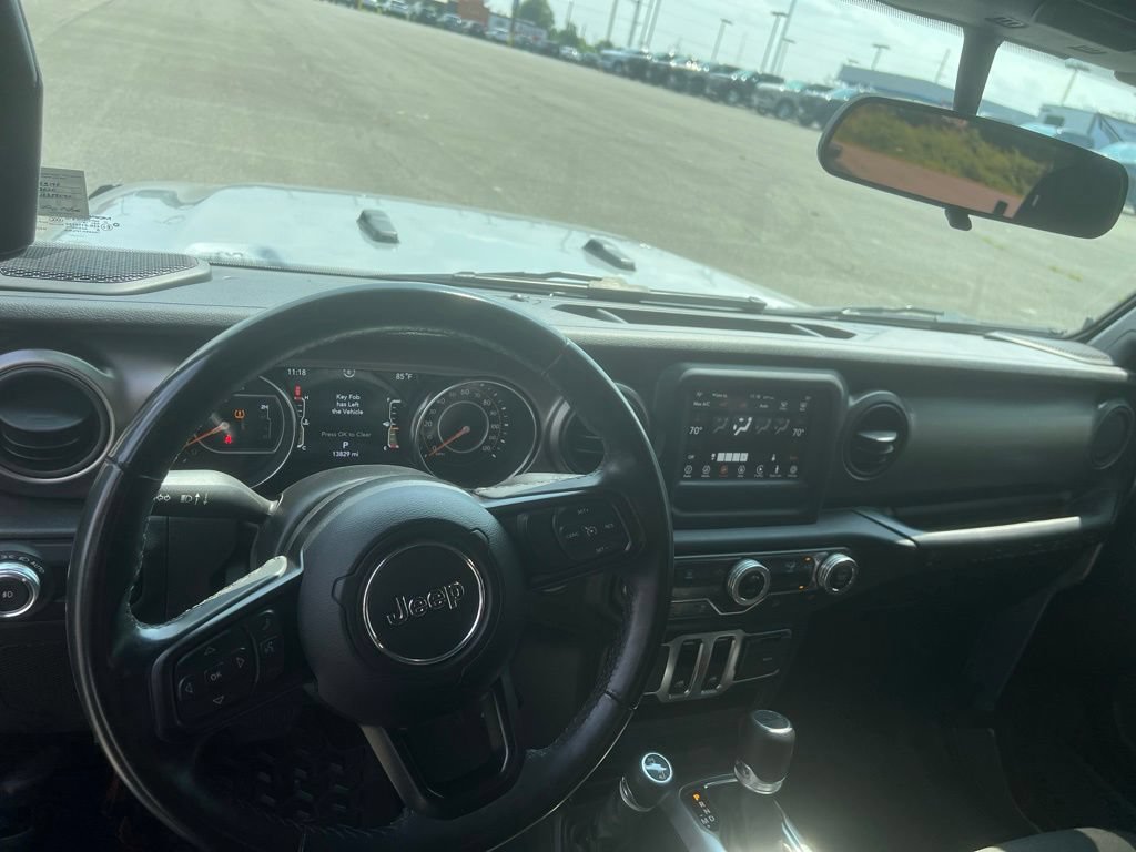 Used 2020 Jeep Wrangler Sport AWD/4WD image 7