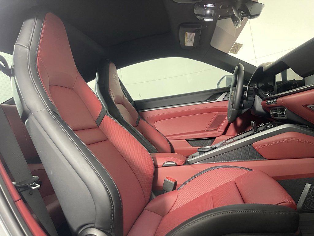 Certified 2025 Porsche 911 Carrera image 19