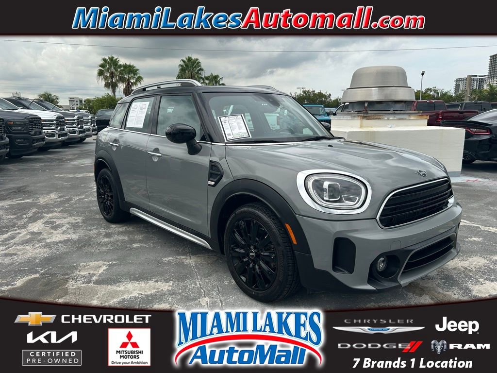 Used 2021 MINI Cooper Countryman image 1