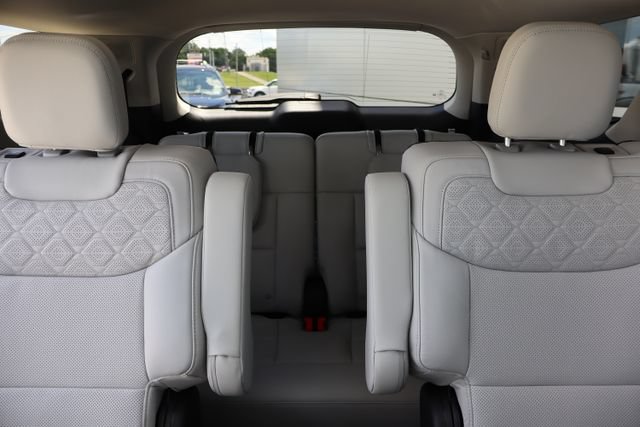 New 2026 Ford Explorer Platinum w/ LUX Leather Package AWD/4WD image 37
