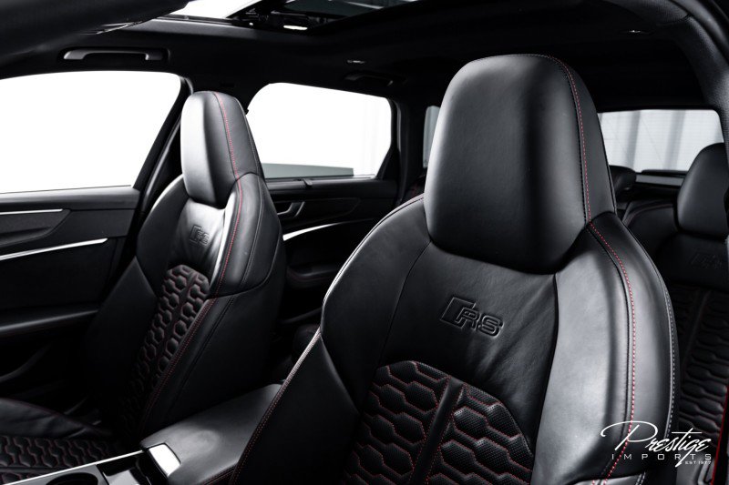 Used 2022 Audi RS 6 w/ Executive Package image 35