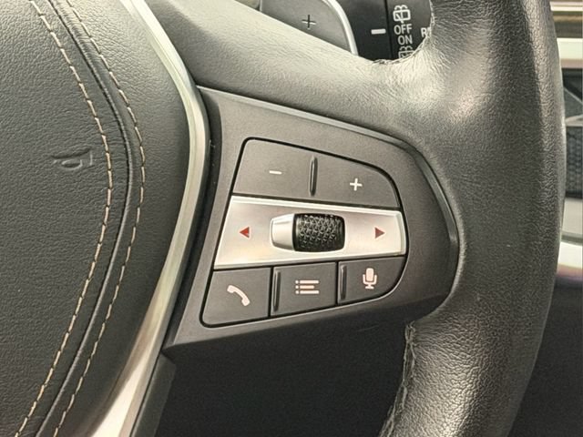Used 2025 BMW X5 xDrive50e AWD/4WD image 34