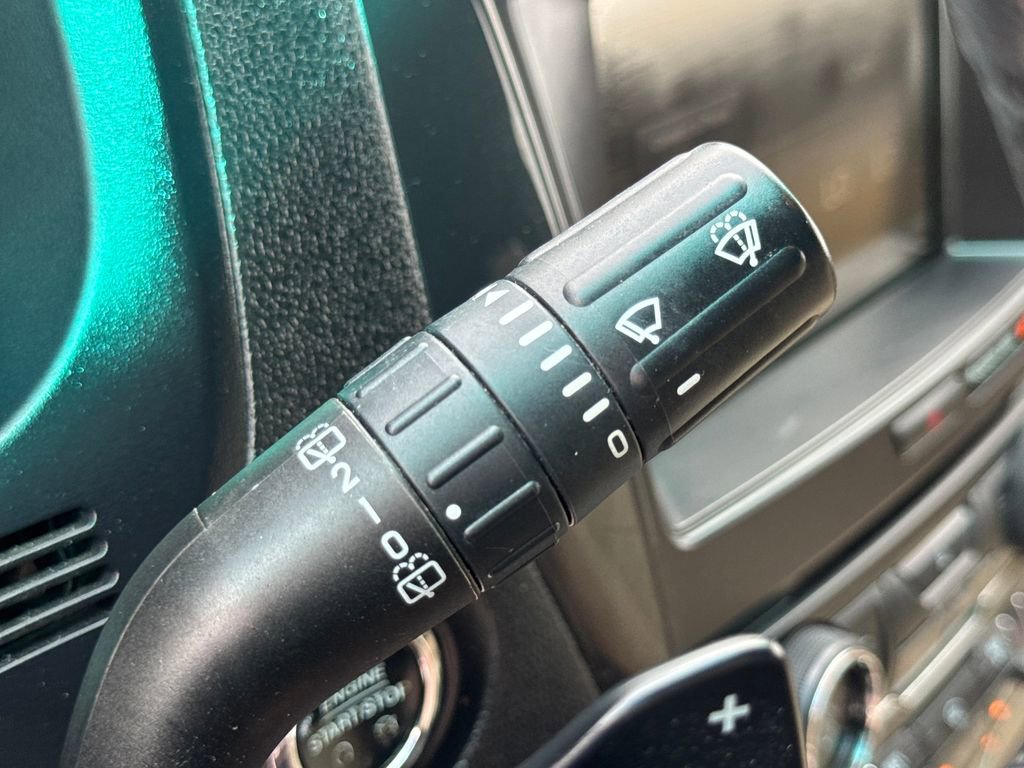 Used 2016 Ford Explorer XLT w/ Equipment Group 201A image 38