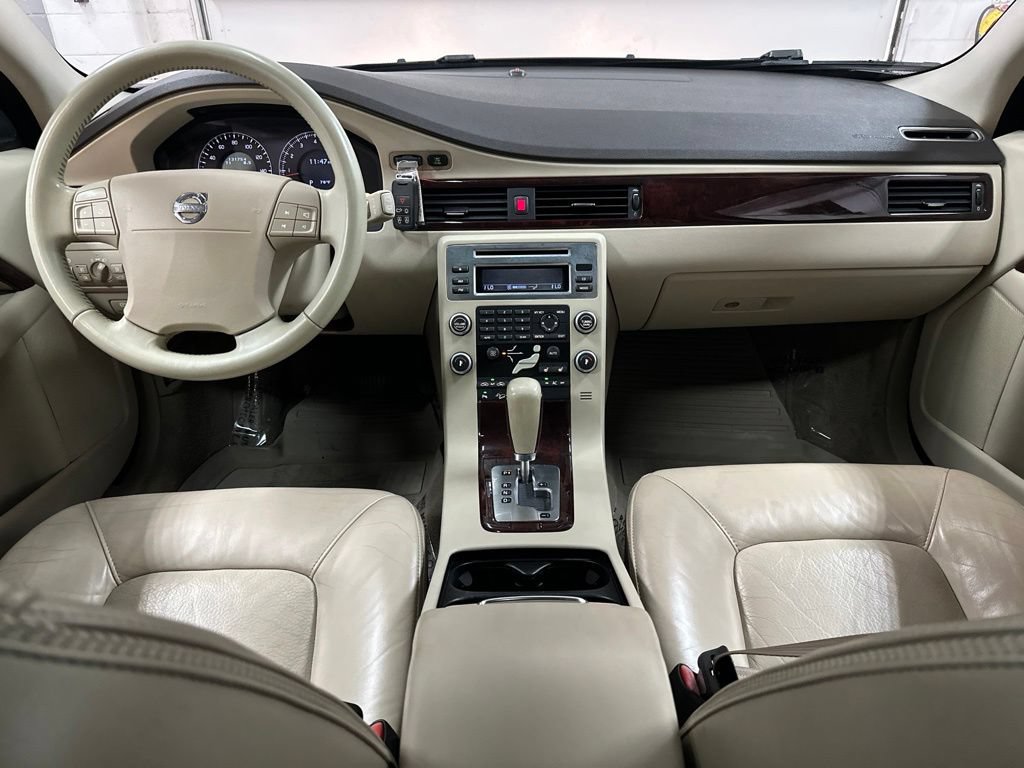 Used 2008 Volvo XC70 3.2 AWD/4WD image 23