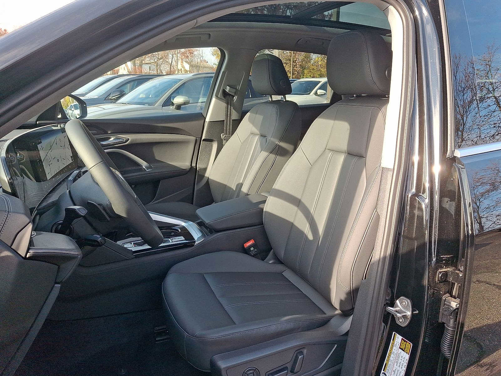 New 2025 Audi Q5 Premium Plus image 13