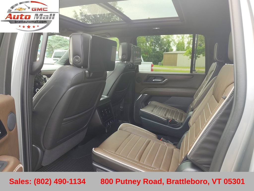 Used 2025 GMC Yukon XL Denali Ultimate AWD/4WD image 26