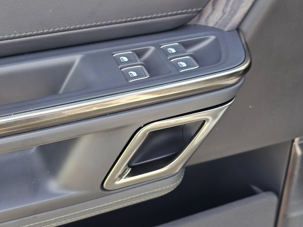 Used 2022 Rivian R1T Adventure AWD/4WD image 24