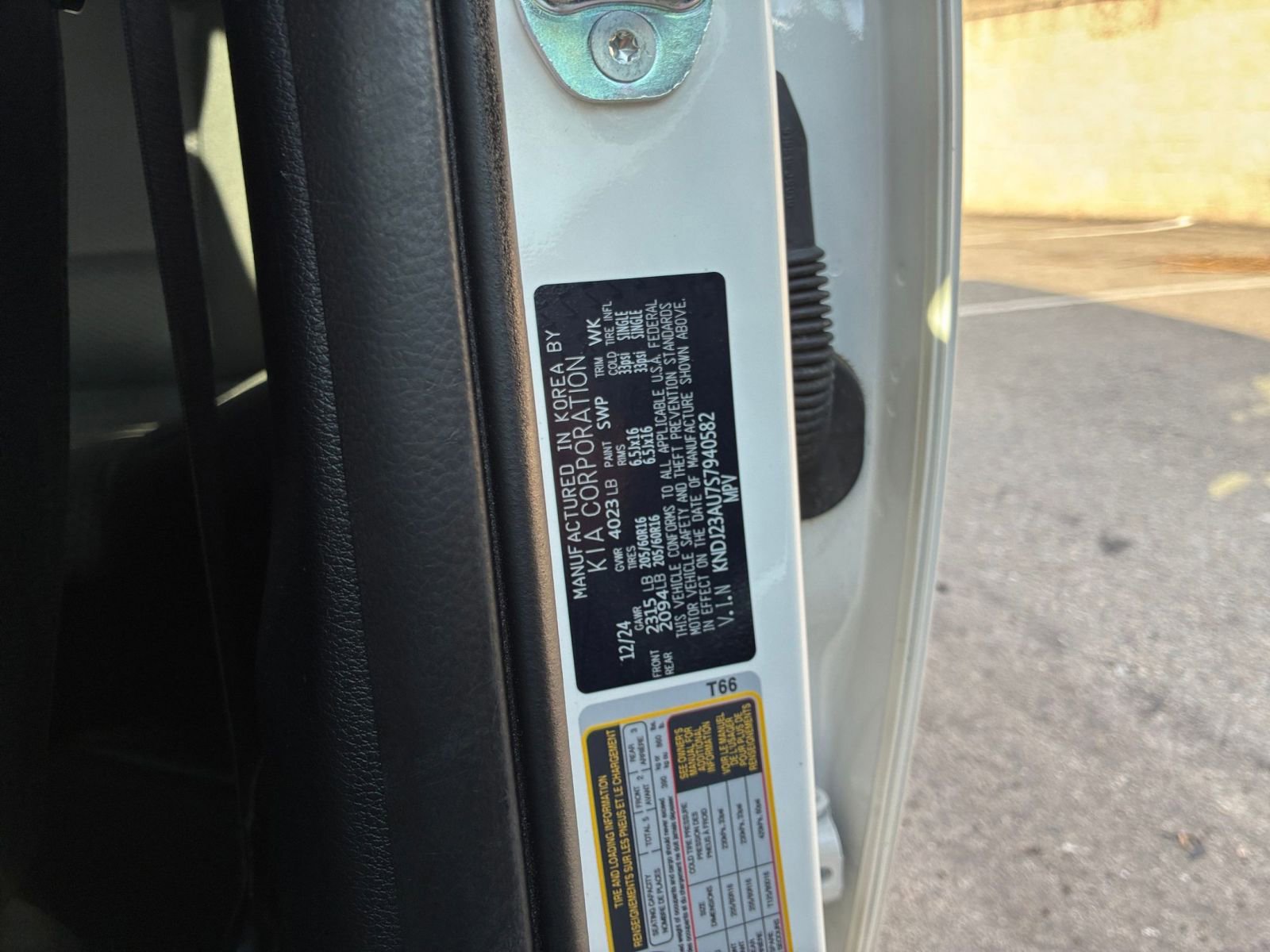 Used 2025 Kia Soul LX w/ LX Technology Package image 27