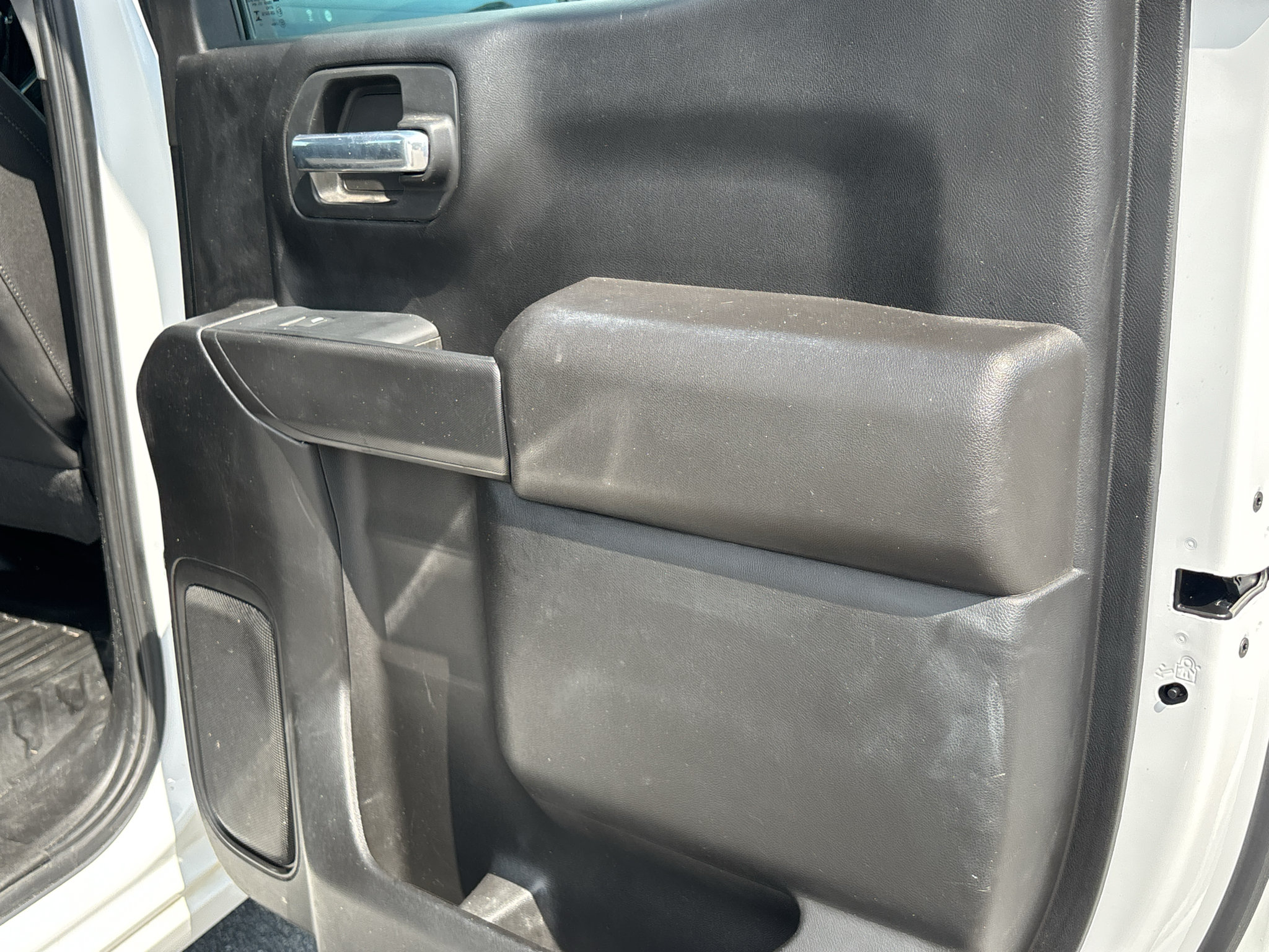 Used 2023 Chevrolet Silverado 1500 W/T w/ Trailering Package AWD/4WD image 19
