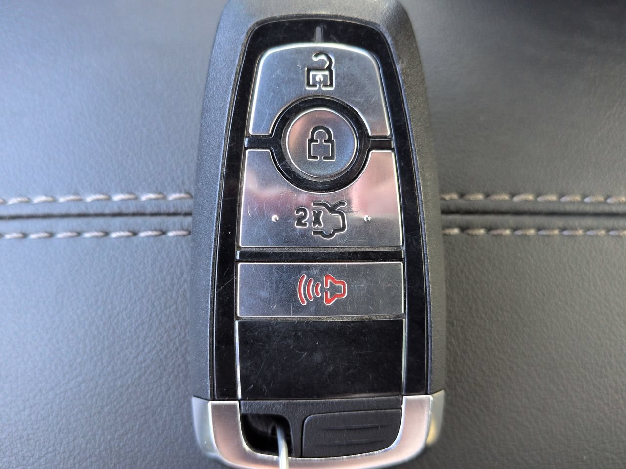 Used 2025 Ford Mustang GT RWD image 26