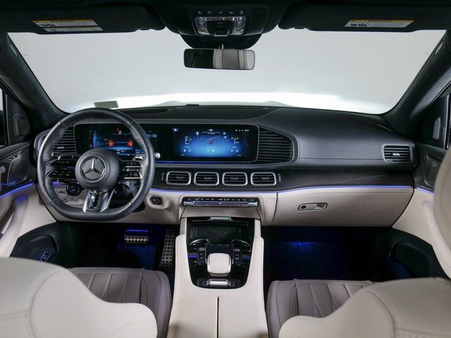 Used 2025 Mercedes-Benz GLS 63 AMG 4MATIC image 12