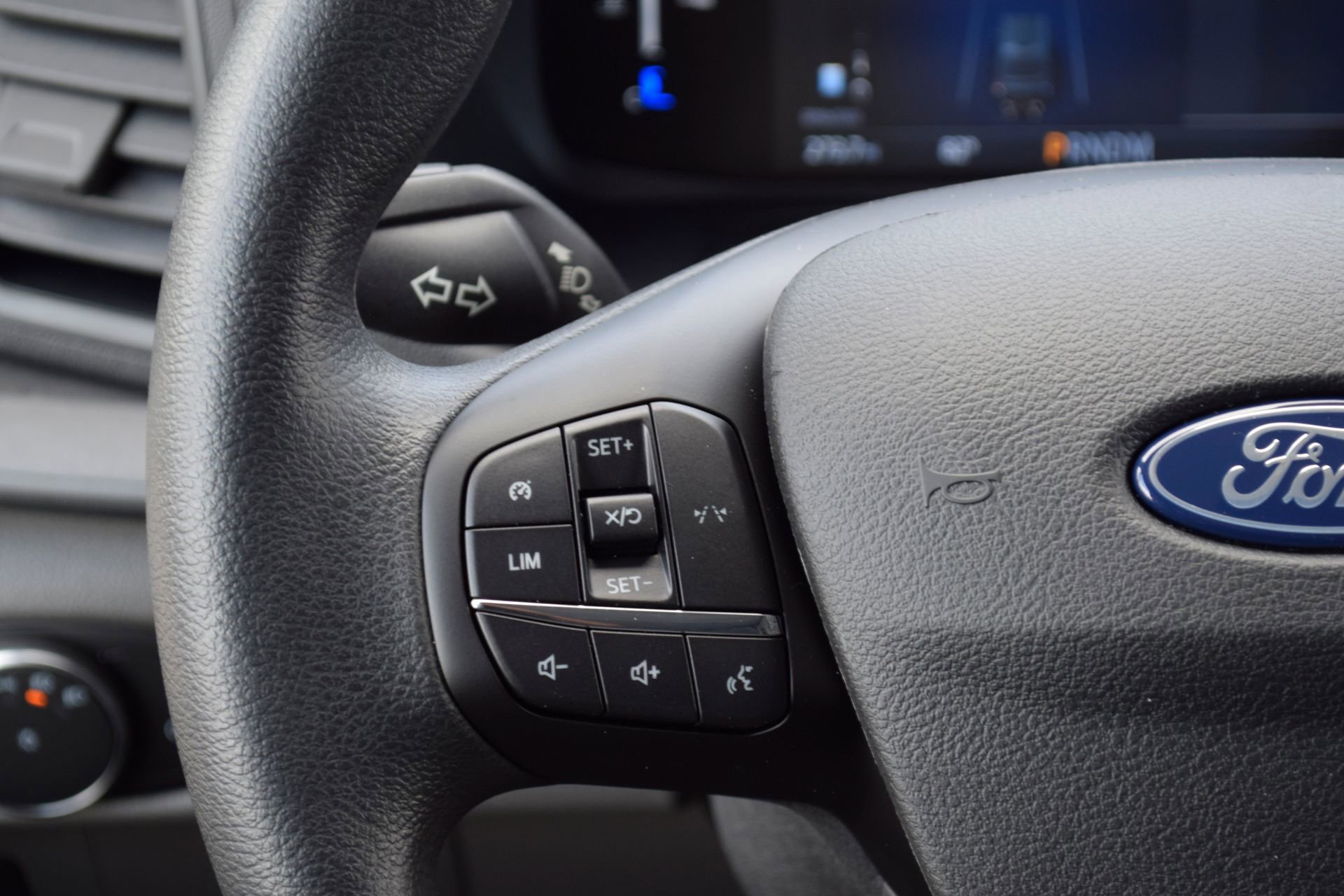 New 2026 Ford Transit 150 148 Medium Roof AWD image 9